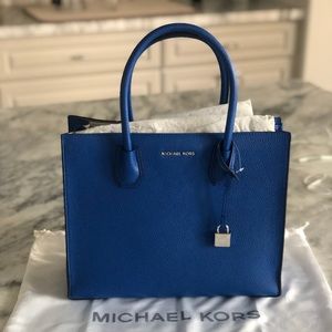 Michael Kors Large Convertible Mercer Tote